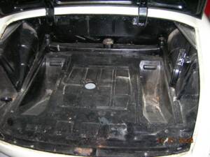 Afbeelding 24/118 van Mercedes-Benz 220 S Cabriolet (1957)