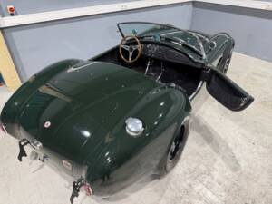 Bild 11/11 von Shelby Cobra 427 S/C (1965)
