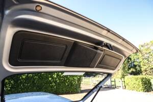 Image 49/50 of Ford Capri 2,8i (1987)