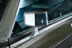 Image 14/50 of Lincoln Continental Mark III Hardtop Coupé (1970)