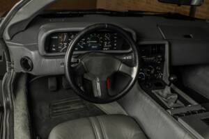 Image 33/66 of DeLorean DMC-12 (1981)