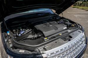 Immagine 19/30 di Land Rover Range Rover Autobiography SDV8 (2016)
