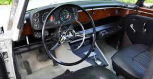 Image 6/37 of Rover 3.5 Litre Coupe (1970)