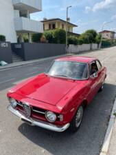 Afbeelding 2/15 van Alfa Romeo Giulia GT 1300 Junior (1968)
