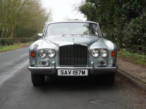 Image 2/20 of Bentley T 1 (1974)