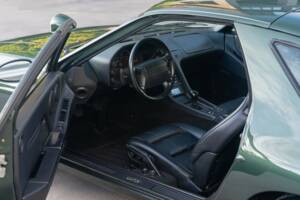 Afbeelding 17/46 van Porsche 928 GTS (1993)