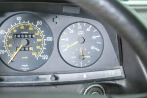Bild 17/50 von Mercedes-Benz 300 D (1983)