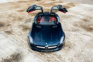 Afbeelding 7/38 van Mercedes-Benz SLS AMG (2010)