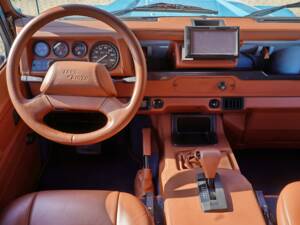Imagen 16/33 de Land Rover Defender 110 (1994)