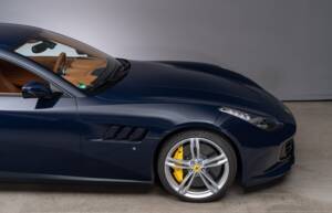 Bild 10/38 von Ferrari GTC4Lusso (2017)