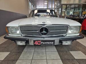 Image 2/15 de Mercedes-Benz 350 SL (1972)