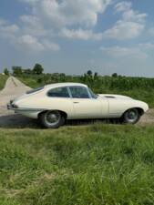 Image 14/42 of Jaguar E-Type 3.8 Flat Floor (1961)