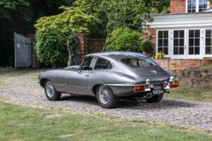 Imagen 27/30 de Jaguar E-Type (2+2) (1970)