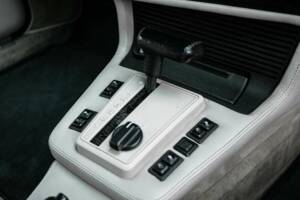 Bild 13/50 von BMW 635 CSi (1989)