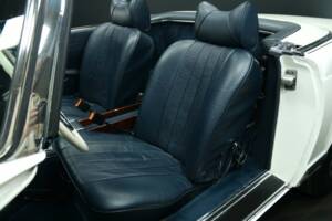 Immagine 14/50 di Mercedes-Benz 280 SL (1968)