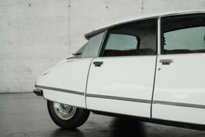 Bild 28/50 von Citroën DS 23 Pallas IE (1974)