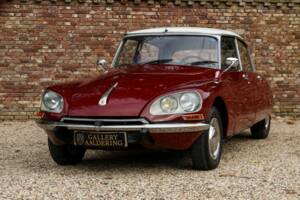 Image 1/50 de Citroën DS 21 (1971)