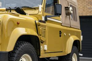Image 30/39 of Land Rover Defender 90 Td5 (1998)