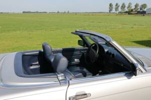 Image 31/50 de Mercedes-Benz 560 SL (1988)