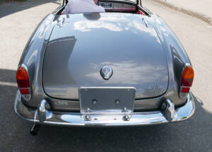 Image 68/68 de Alfa Romeo Giulia 1600 Spider (1964)