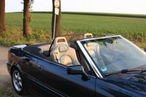 Bild 51/88 von Audi Cabriolet 2.6 (1995)
