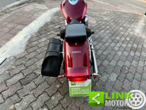 Image 7/10 of Yamaha DUMMY (2000)