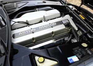 Image 35/50 of Aston Martin DB 7 Volante (1997)