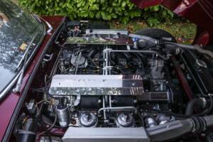 Bild 31/31 von Jaguar E-Type V12 (1974)