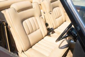 Immagine 10/46 di Rolls-Royce Corniche I (1981)