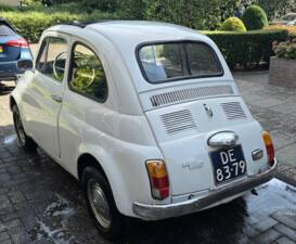 Image 2/8 of FIAT 500 L (1972)