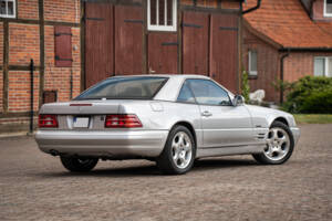 Bild 14/38 von Mercedes-Benz SL 500 (2000)