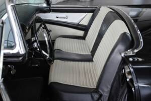 Immagine 45/50 di Ford Thunderbird (1957)