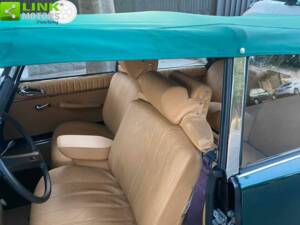 Image 26/29 of Citroën DS 21 (1972)