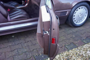 Immagine 41/50 di Mercedes-Benz 300 SL (1993)