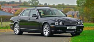 Image 5/50 of Jaguar XJ 8 4.2 (2008)