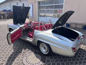Afbeelding 10/62 van Mercedes-Benz 190 SL (1955)