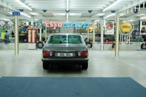 Bild 49/50 von Mercedes-Benz 500 SEL (1983)