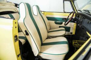 Immagine 16/50 di Volkswagen Käfer 1302 (1971)