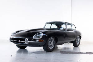 Bild 1/34 von Jaguar E-Type 4.2 (1967)