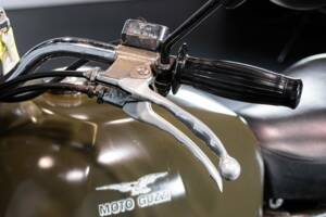 Image 19/50 of Moto Guzzi DUMMY (1976)