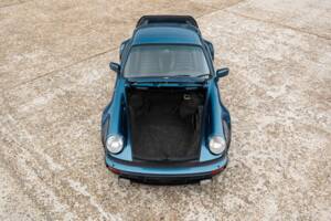 Image 28/34 of Porsche 911 Turbo 3.3 (1978)