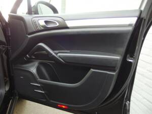 Imagen 56/97 de Porsche Cayenne Turbo (2011)