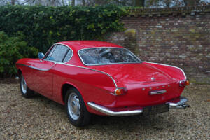 Image 24/50 of Volvo 1800 S (1964)