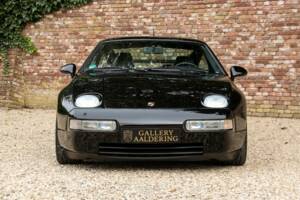 Afbeelding 50/50 van Porsche 928 GTS (1994)