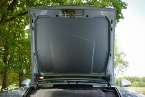 Image 23/63 of Porsche 911 Carrera (1996)