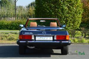Image 16/50 de Mercedes-Benz 380 SL (1982)