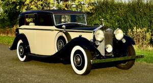 Image 3/50 of Rolls-Royce 20&#x2F;25 Sedanca de Ville (1934)