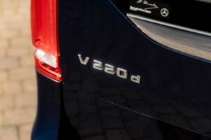 Bild 28/50 von Mercedes-Benz V 220 D (2021)