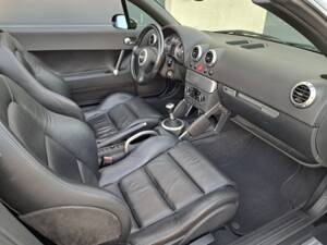 Bild 23/41 von Audi TT 1.8 T (2002)