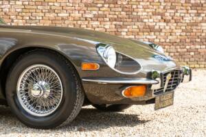 Image 25/50 de Jaguar Type E V12 (1973)